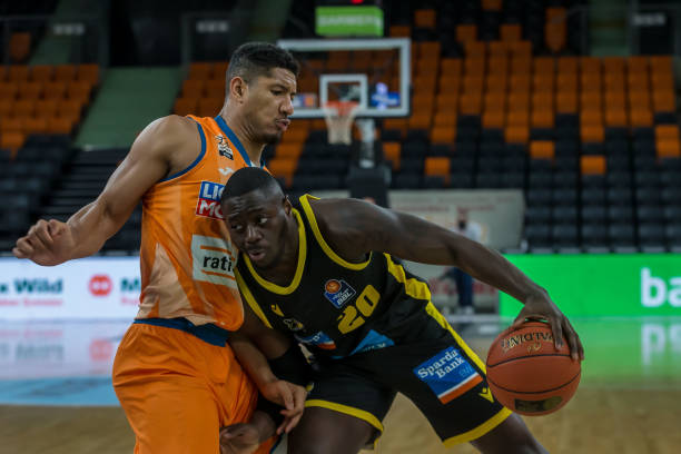 是谈到拉莫 是谈到拉莫