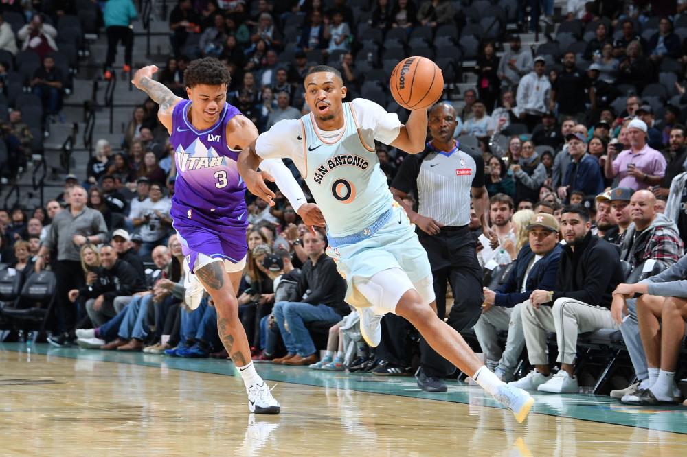 曼是如何利 曼是如何利