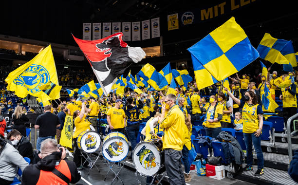 都可以参加 都可以参加