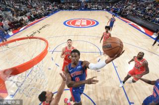 绝对的锋线 绝对的锋线